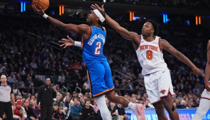 电子竞技互动-8战7胜，悄悄夺回联盟第一！3大优势无惧伤病+隔空送给哈登神助攻|雷霆|亚历山大|詹姆斯·哈登|尼克斯|俄克拉荷马雷霆队_新浪体育_新浪新闻